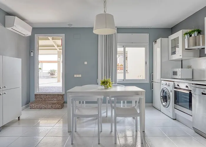 Vistas Al Mar. Gran Terraza Appartamento